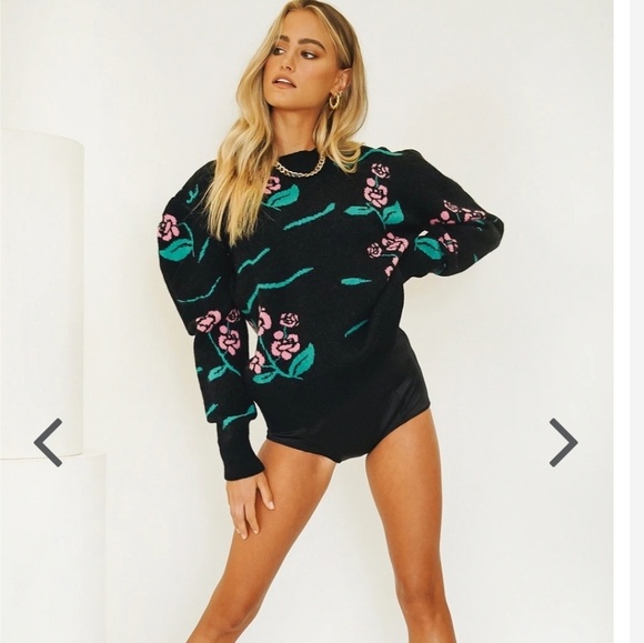 🌼Verge Girl Oversize Knit sweater 🌼 - Picture 3 of 8